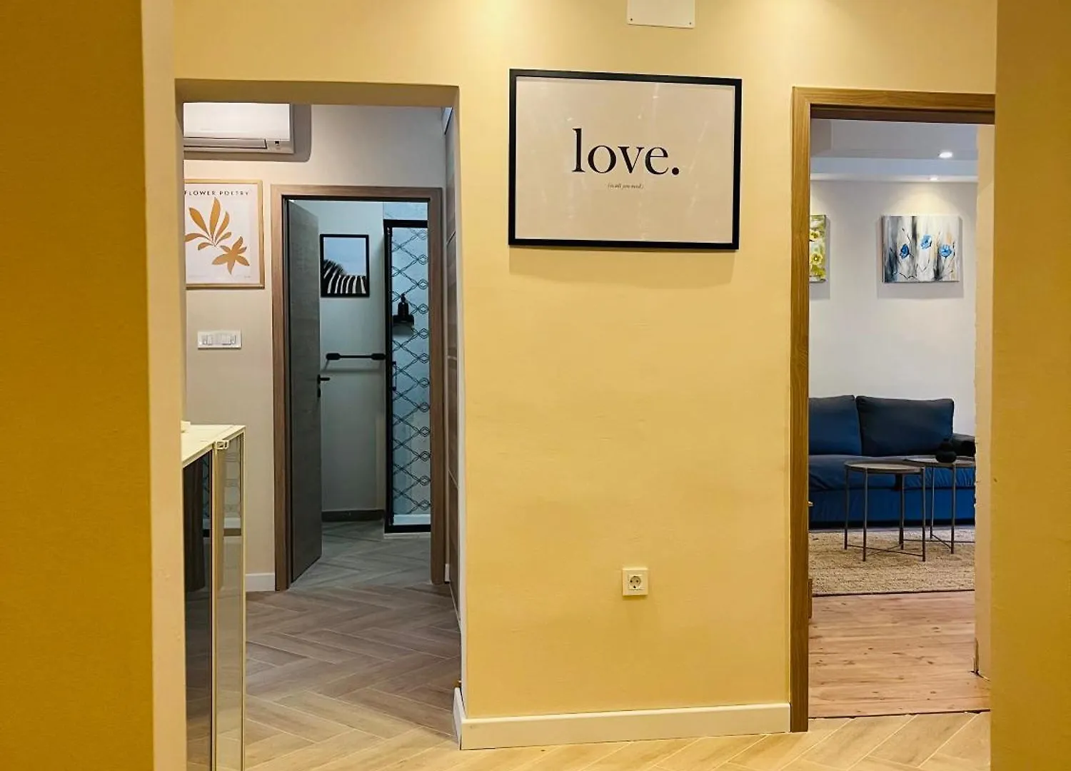 Pula King'S Square Apartment - Free Parking 0*,