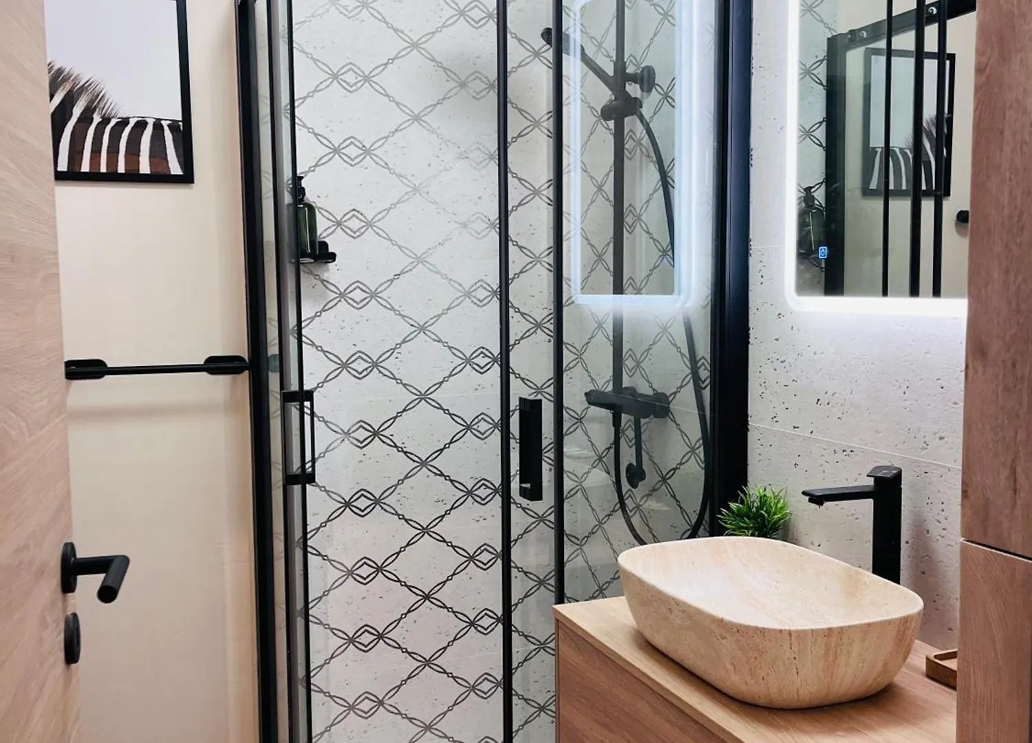 Pula King'S Square Apartment - Free Parking 0*,